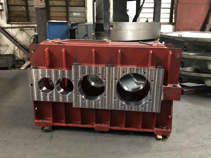 箱體焊接在車架減速器中發揮什么作用